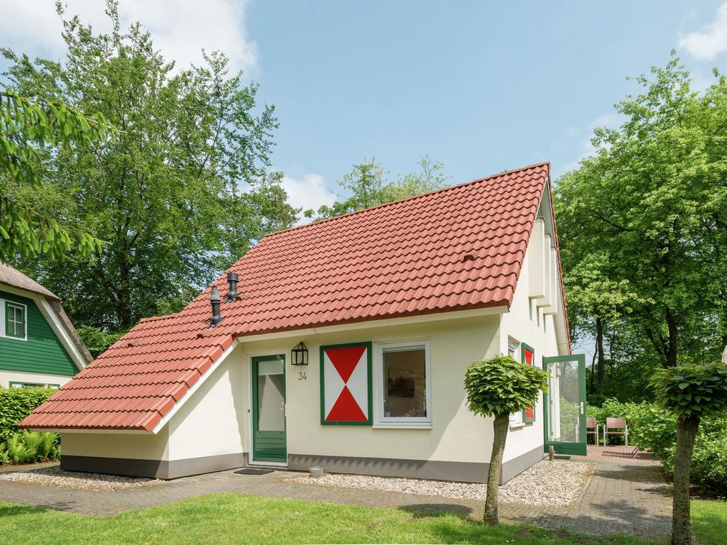 Villa With Spacious Garden Near Heeten Eksteriør billede